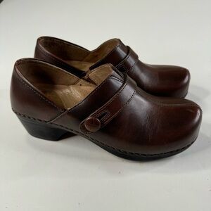 Dansko Solstice Brown Leather Clogs Size‎ 37